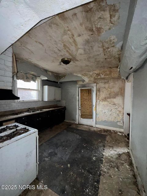 Tiny photo for 51 Garfield Place, Toledo, OH 43605 (MLS # 10001610)