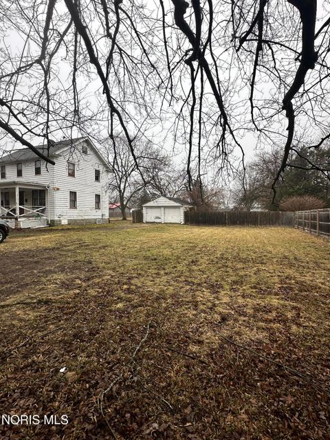 Tiny photo for 1207 Vanderbilt Road, Toledo, OH 43615 (MLS # 10004309)