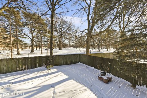 Tiny photo for 5 Birckhead Place, Toledo, OH 43608 (MLS # 10003970)