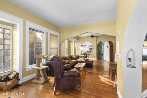 Tiny photo for 5 Birckhead Place, Toledo, OH 43608 (MLS # 10003970)