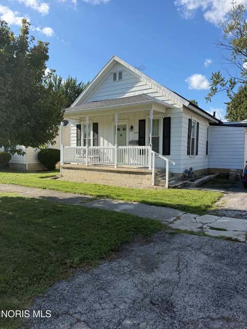 Homes For Sale - 644 Cherry Street<br/> Findlay, OH 45840