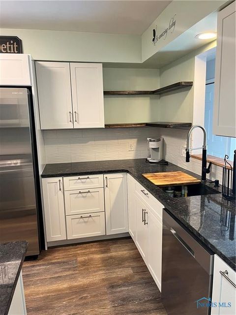 Tiny photo for 5615 Baronswood Circle #105, Toledo, OH 43615 (MLS # 10006707)