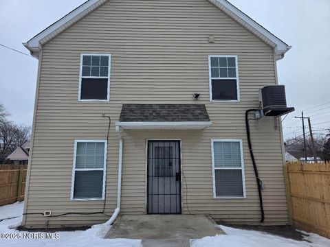 Tiny photo for 503 Utah Street, Toledo, OH 43605 (MLS # 10002132)