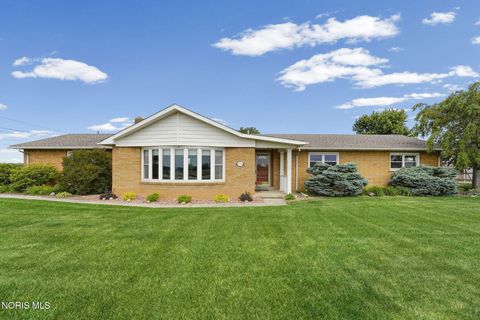 Photo of 1993 N Genoa Clay Center Road, Genoa, OH 43430 (MLS # 10008978)