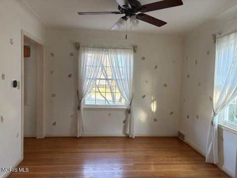 Tiny photo for 3175 Cheltenham Road, Toledo, OH 43606 (MLS # 10004624)