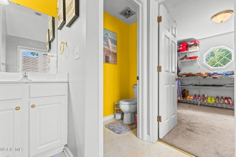 Tiny photo for 712 Whisperlake Road, Holland, OH 43528 (MLS # 10014695)
