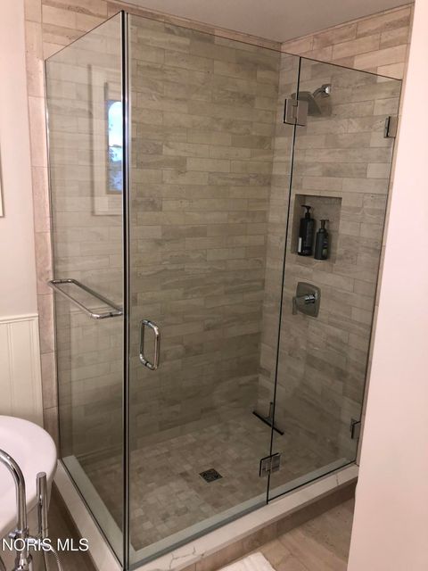 Tiny photo for 8464 Indian Lake Drive, Findlay, OH 45840 (MLS # 10004653)