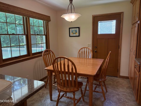 Tiny photo for 129 Woodley Terrace, Findlay, OH 45840 (MLS # 10012103)