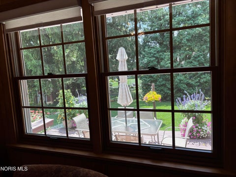 Tiny photo for 129 Woodley Terrace, Findlay, OH 45840 (MLS # 10012103)