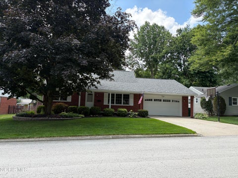 Tiny photo for 129 Woodley Terrace, Findlay, OH 45840 (MLS # 10012103)