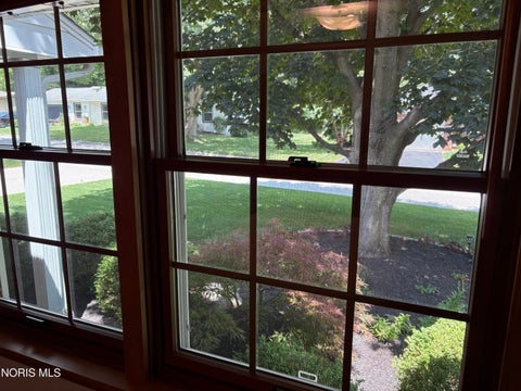 Tiny photo for 129 Woodley Terrace, Findlay, OH 45840 (MLS # 10012103)