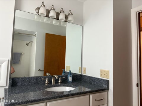 Tiny photo for 129 Woodley Terrace, Findlay, OH 45840 (MLS # 10012103)