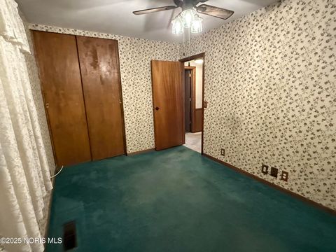Tiny photo for 1711 Crestwood Drive, Defiance, OH 43512 (MLS # 10000601)