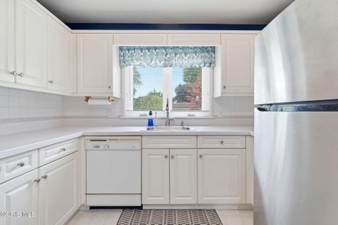 Tiny photo for 216 E Yates Avenue, Findlay, OH 45840 (MLS # 10010543)