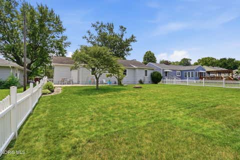 Tiny photo for 216 E Yates Avenue, Findlay, OH 45840 (MLS # 10010543)