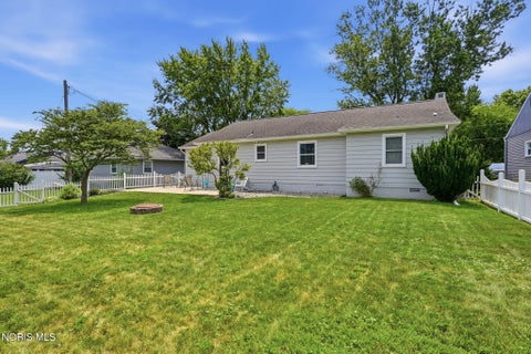 Tiny photo for 216 E Yates Avenue, Findlay, OH 45840 (MLS # 10010543)