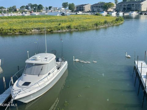 Tiny photo for 8877 W Canada Goose Court, Oak Harbor, OH 43449 (MLS # 10006165)