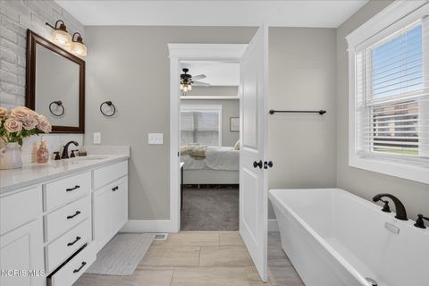 Tiny photo for 10639 Saron Lane, Whitehouse, OH 43571 (MLS # 10010449)