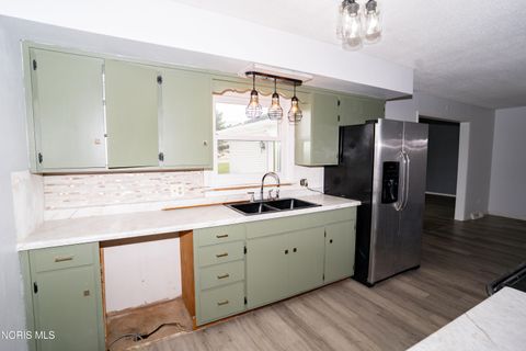 Tiny photo for 808 West Street, Archbold, OH 43502 (MLS # 10002086)