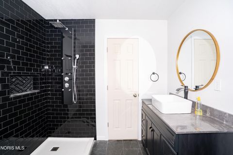 Tiny photo for 808 West Street, Archbold, OH 43502 (MLS # 10002086)