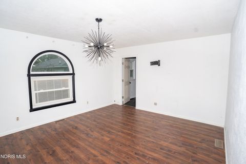 Tiny photo for 808 West Street, Archbold, OH 43502 (MLS # 10002086)