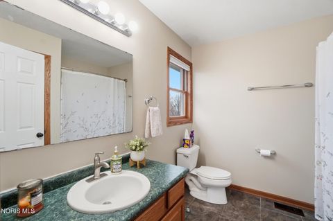 Tiny photo for 201 E Greenwood Drive, Haskins, OH 43525 (MLS # 10005788)