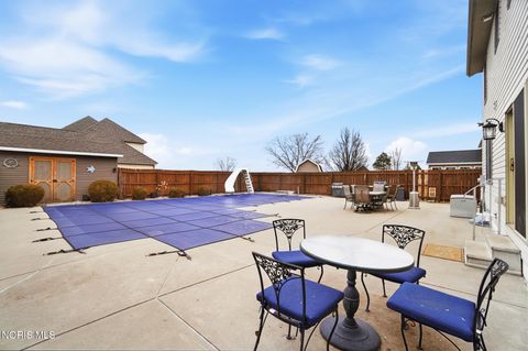 Tiny photo for 201 E Greenwood Drive, Haskins, OH 43525 (MLS # 10005788)