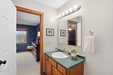 Tiny photo for 201 E Greenwood Drive, Haskins, OH 43525 (MLS # 10005788)