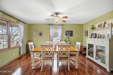 Tiny photo for 201 E Greenwood Drive, Haskins, OH 43525 (MLS # 10005788)