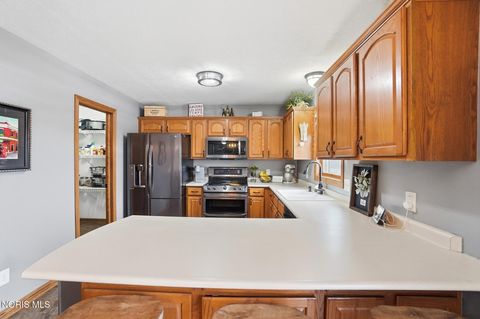 Tiny photo for 201 E Greenwood Drive, Haskins, OH 43525 (MLS # 10005788)