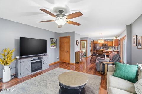 Tiny photo for 201 E Greenwood Drive, Haskins, OH 43525 (MLS # 10005788)