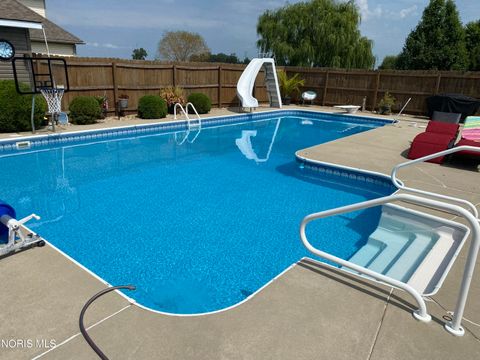 Tiny photo for 201 E Greenwood Drive, Haskins, OH 43525 (MLS # 10005788)