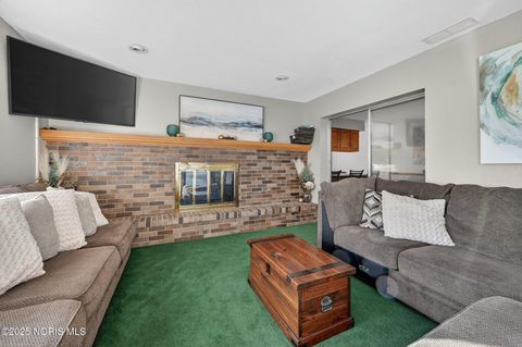 Tiny photo for 4035 Greencrest Lane, Toledo, OH 43614 (MLS # 10002365)