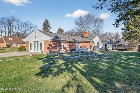 Tiny photo for 4035 Greencrest Lane, Toledo, OH 43614 (MLS # 10002365)