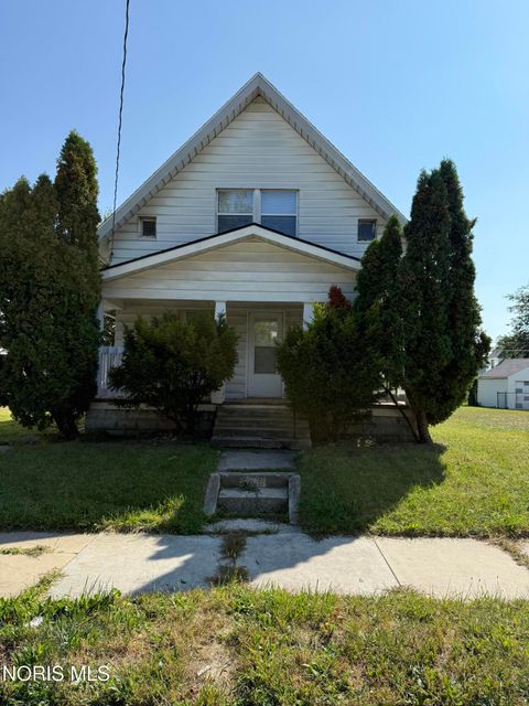 Photo of 1123 Hamilton Street, Toledo, OH 43607 (MLS # 10005280)