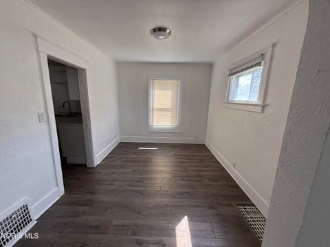 Tiny photo for 1123 Hamilton Street, Toledo, OH 43607 (MLS # 10005280)