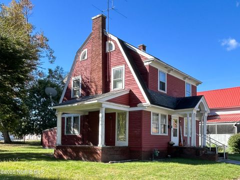 Tiny photo for 211 Summit Street, Fostoria, OH 44830 (MLS # 10000286)