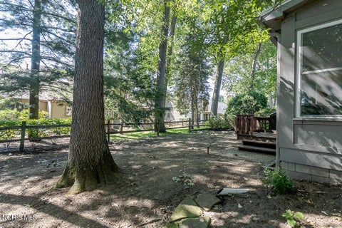Tiny photo for 2923 Stoneleigh Drive, Toledo, OH 43617 (MLS # 10011139)