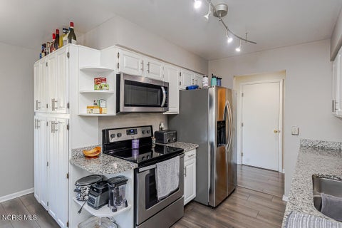 Tiny photo for 2923 Stoneleigh Drive, Toledo, OH 43617 (MLS # 10011139)