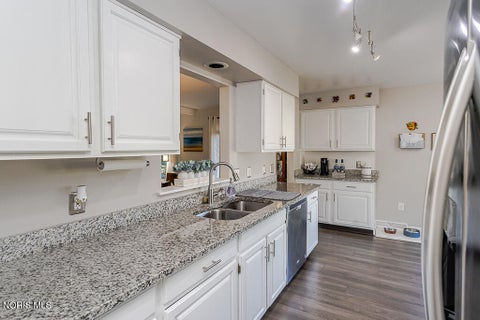 Tiny photo for 2923 Stoneleigh Drive, Toledo, OH 43617 (MLS # 10011139)