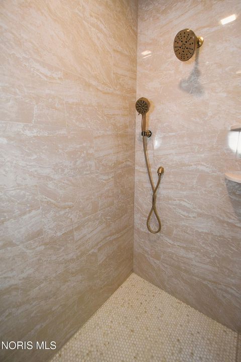 Tiny photo for 9225 Summer Song Ln, Sylvania, OH 43560 (MLS # 10005515)