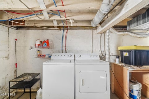 Tiny photo for 4134 N Lockwood Avenue, Toledo, OH 43612 (MLS # 10014036)