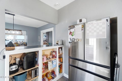 Tiny photo for 4134 N Lockwood Avenue, Toledo, OH 43612 (MLS # 10014036)