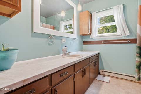 Tiny photo for 1621 Foraker Avenue, Findlay, OH 45840 (MLS # 10009753)