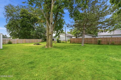 Tiny photo for 1621 Foraker Avenue, Findlay, OH 45840 (MLS # 10009753)
