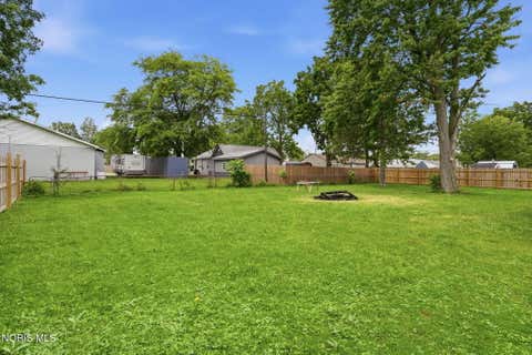 Tiny photo for 1621 Foraker Avenue, Findlay, OH 45840 (MLS # 10009753)