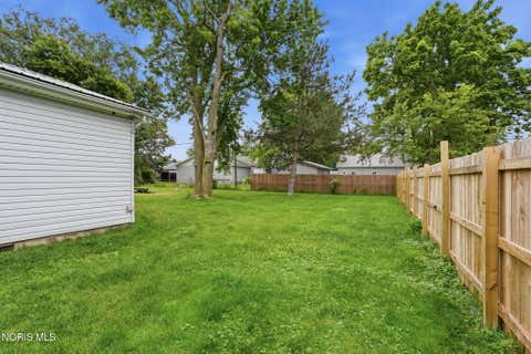 Tiny photo for 1621 Foraker Avenue, Findlay, OH 45840 (MLS # 10009753)