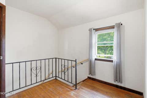 Tiny photo for 1621 Foraker Avenue, Findlay, OH 45840 (MLS # 10009753)