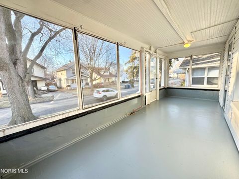 Tiny photo for 4104 Caroline Avenue, Toledo, OH 43612 (MLS # 10004257)