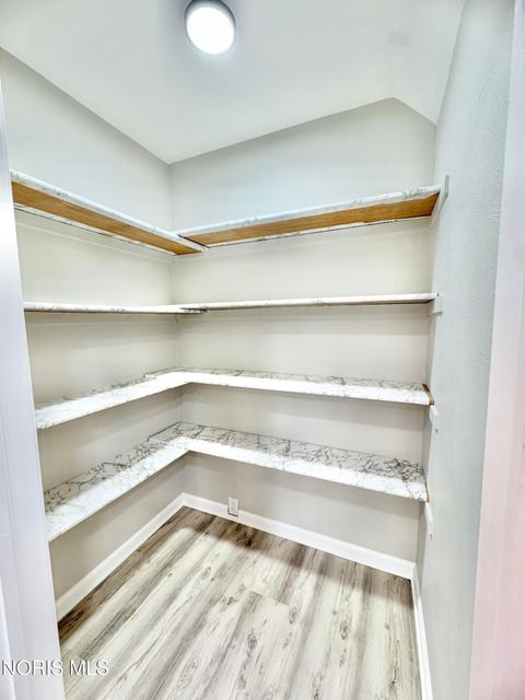 Tiny photo for 4104 Caroline Avenue, Toledo, OH 43612 (MLS # 10004257)